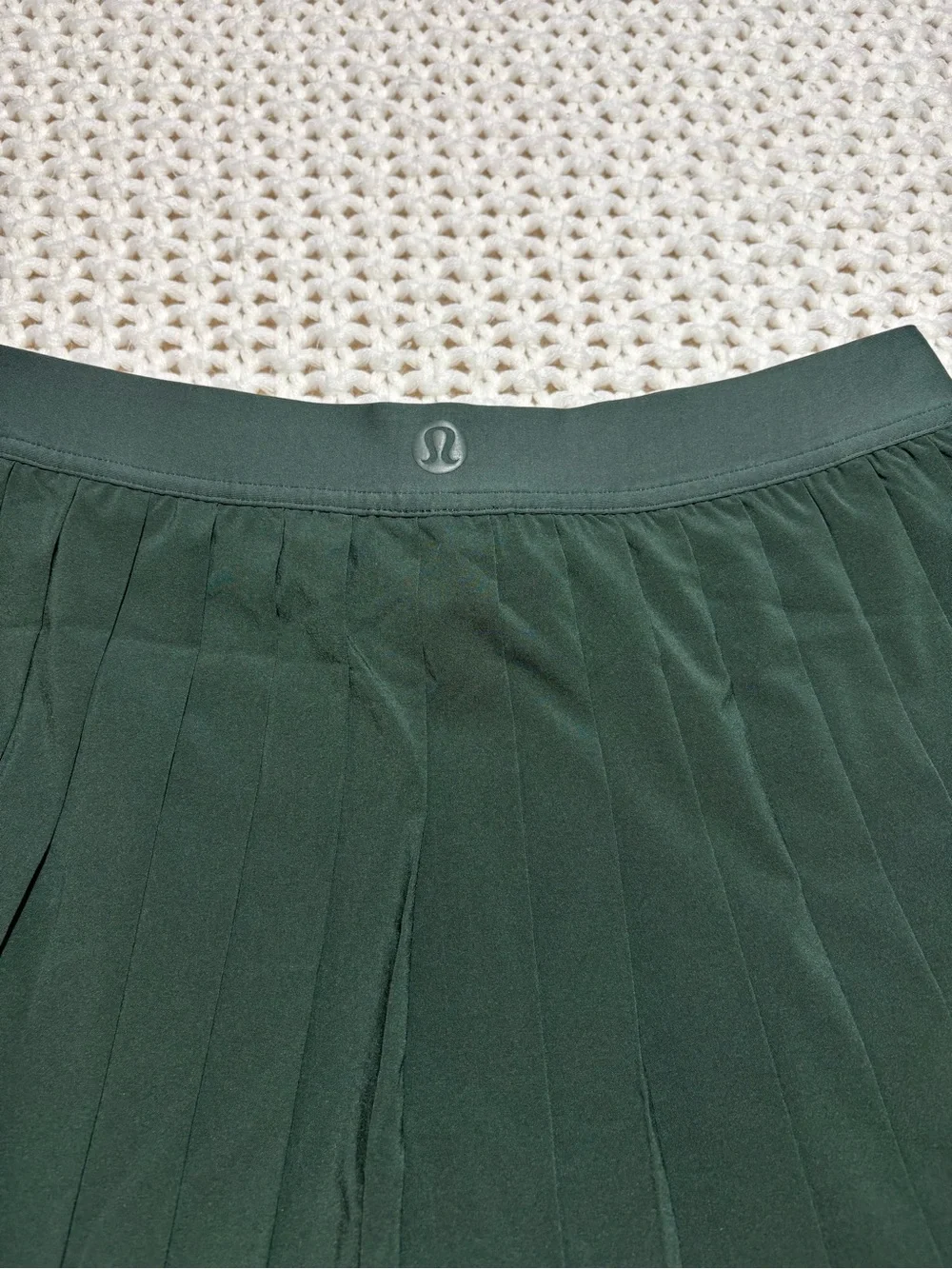 NWT lululemon legacy green high rise pleated tennis skirt size 8